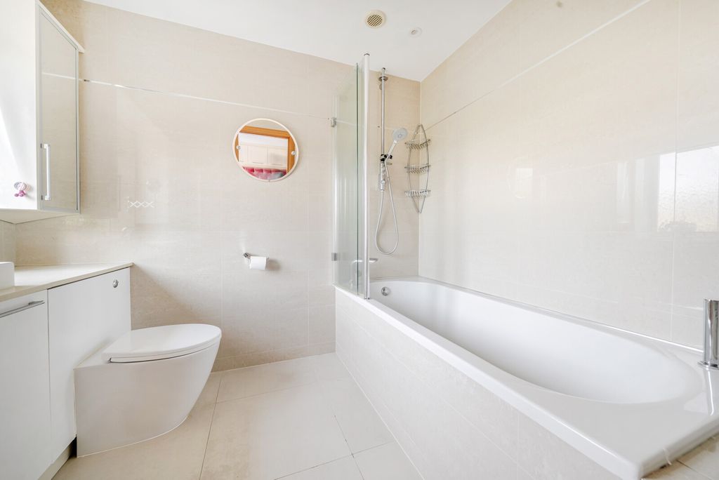 Additional image 11 of 5 bed detached house for saleRosslyn Park, Weybridge KT13