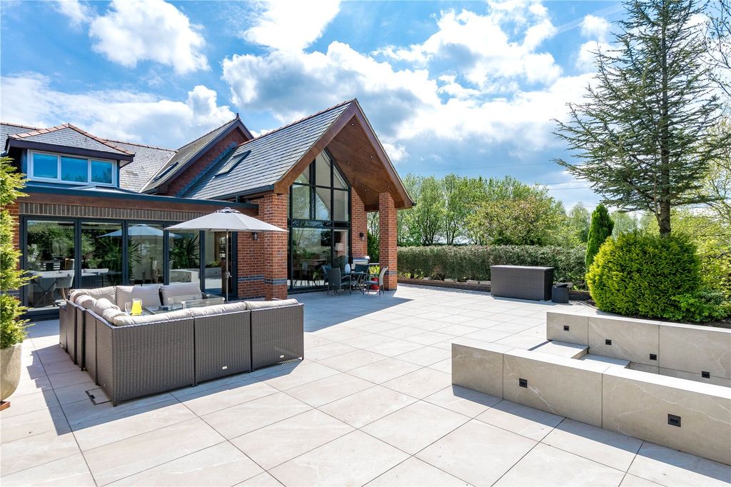 Additional image 25 of 5 bed detached house for saleSandy Lane, Brindle, Lancashire PR6
