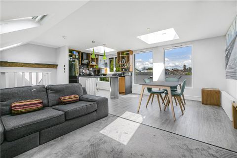 Netheravon Road, London W4