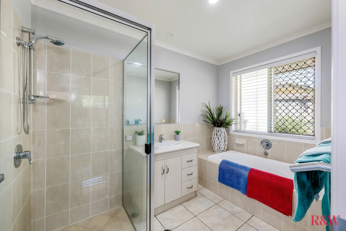 Additional image 18 of 15 McCallum Close, Coral Cove QLD 4670