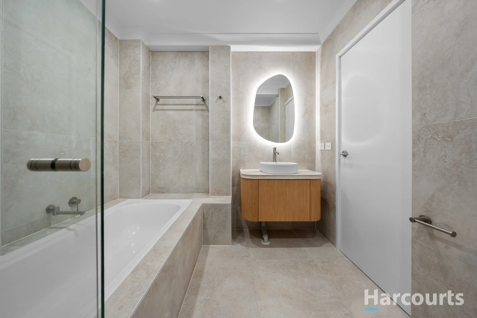 Additional image 10 of 1 Myamblah Crescent, Merewether NSW 2291