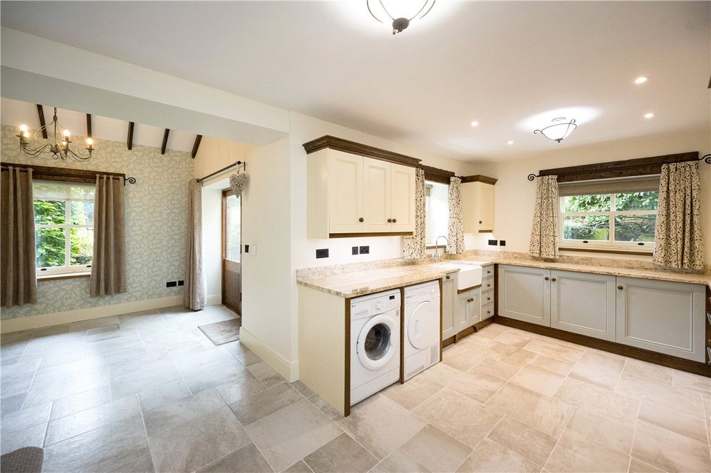 Additional image 19 of 5 bed detached house for saleFelliscliffe, Near Harrogate, North Yorkshire HG3