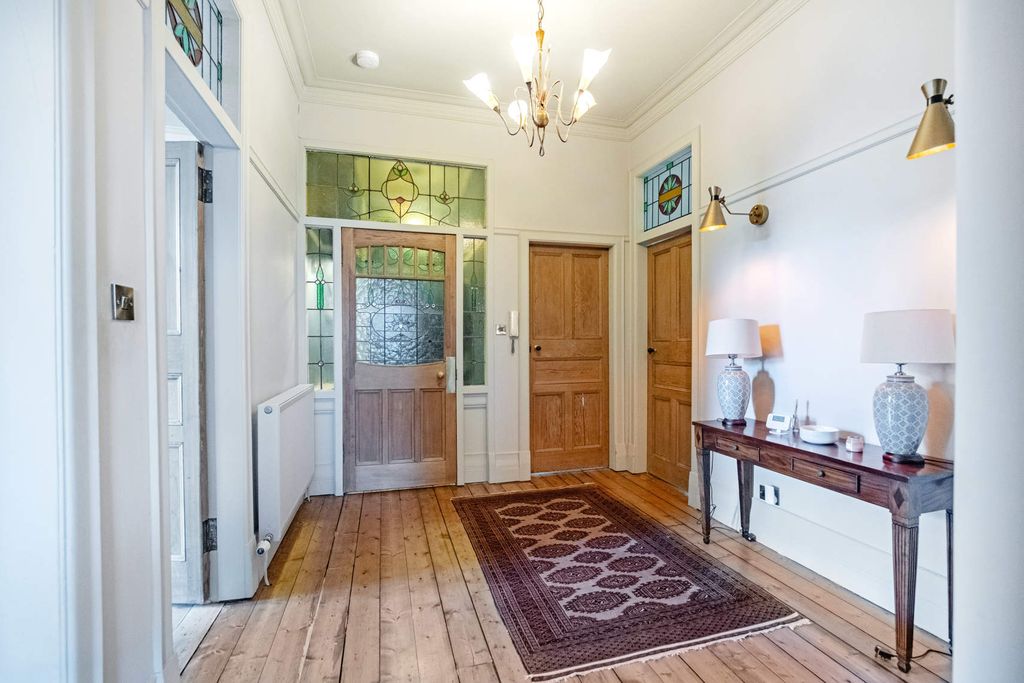 Additional image 12 of 3 bed flat for saleFlat 3, 58 Queensborough Gardens, Hyndland G12