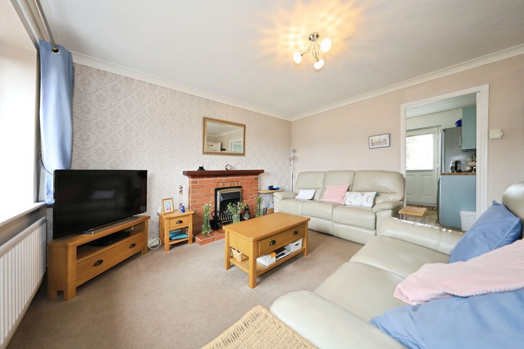 Additional image 2 of 3 bed detached bungalow for saleFairfield, Bridgnorth WV16