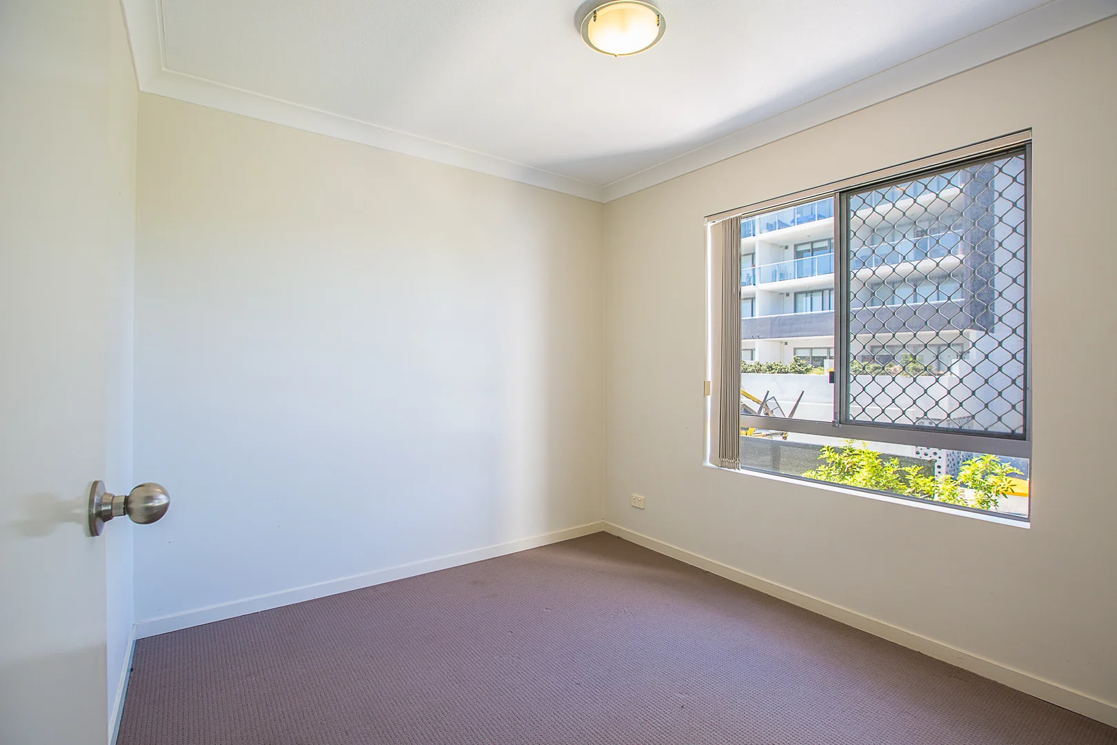 Additional image 8 of 9/18 Parker Street, Labrador QLD 4215