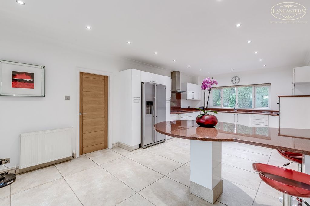 Additional image 9 of 5 bed detached house for salePrincess Road, Lostock, Bolton BL6