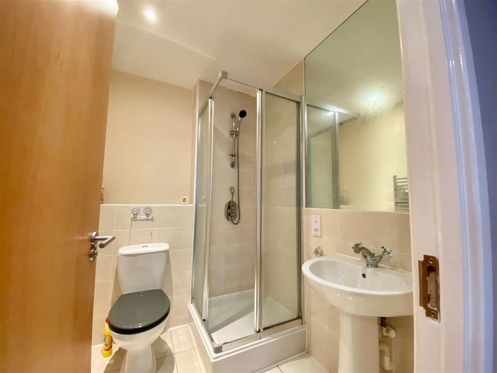 Additional image 6 of 2 bed flat for saleMeadow Court, Wrexham LL13