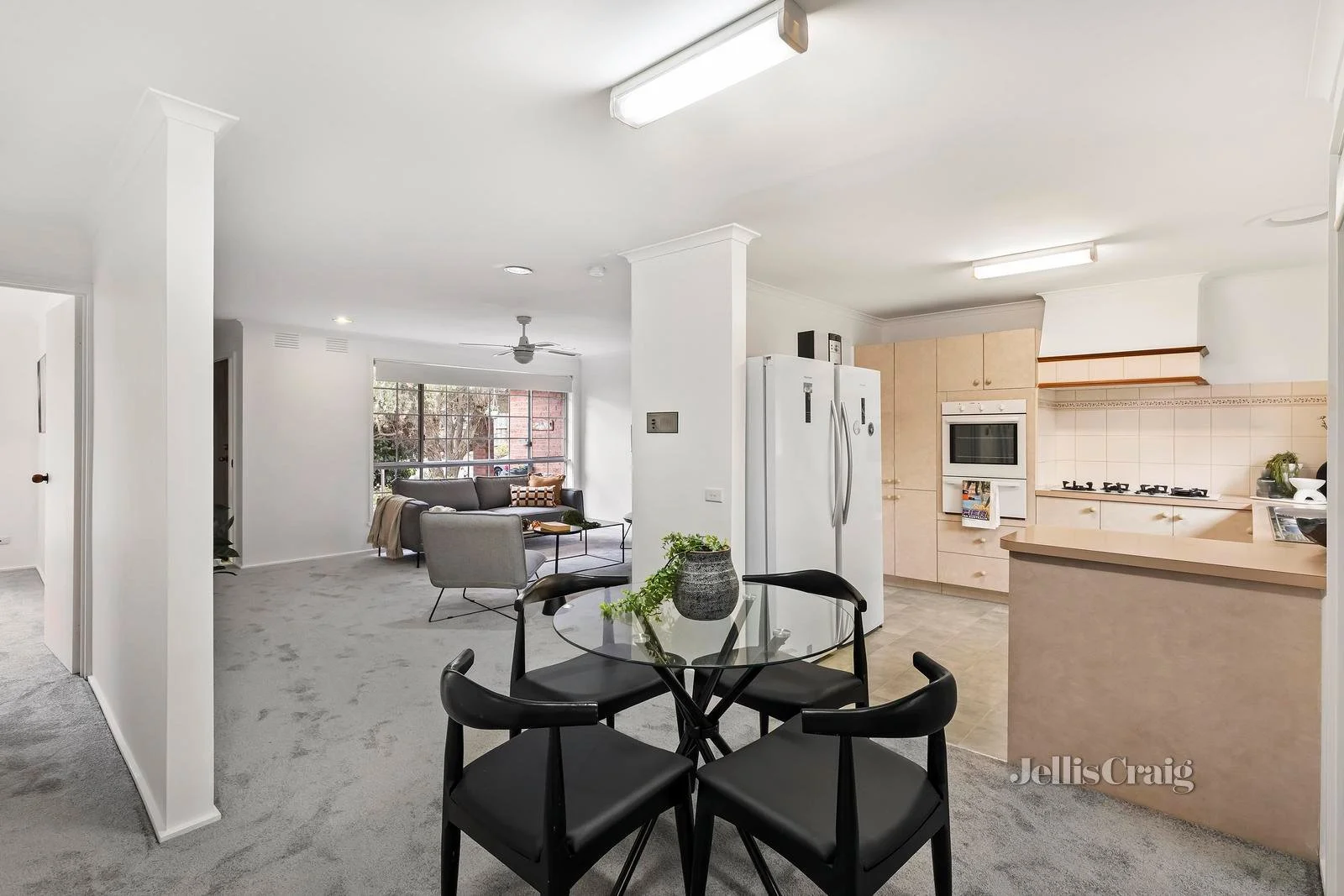 4/59-61 Hewish Road, Croydon VIC 3136 photo 3