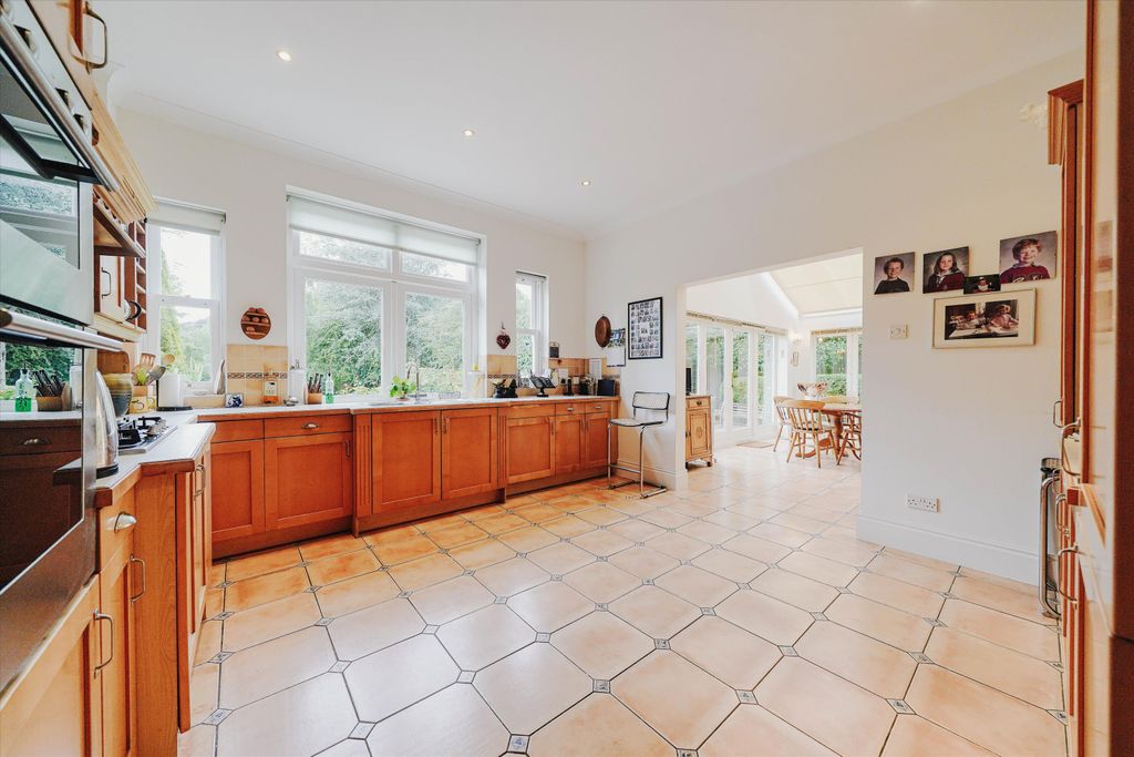 Additional image 3 of 5 bed detached house for saleThe Paddocks, Edgbaston, Birmingham B15