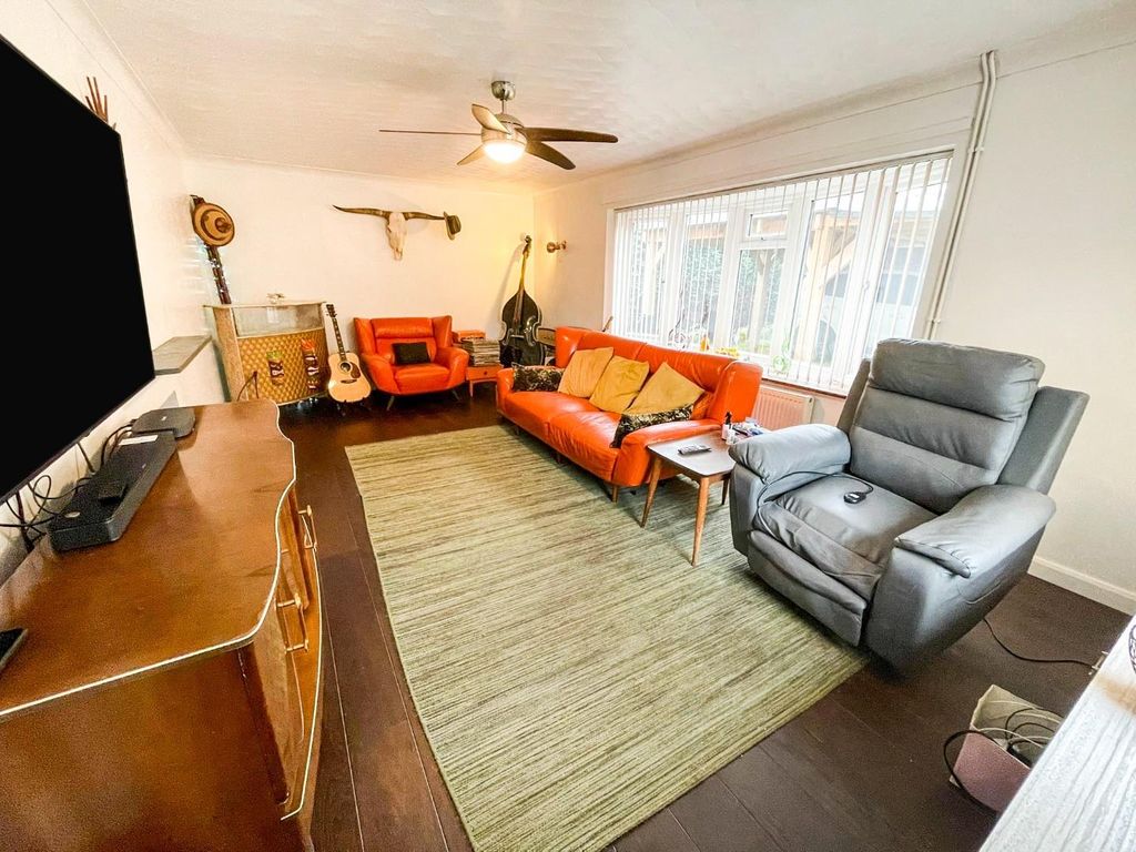 Additional image 4 of 2 bed detached bungalow for saleLondon Road, Brandon IP27