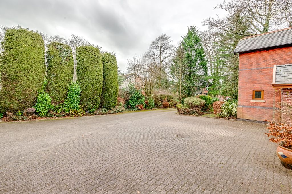 Additional image 42 of 5 bed detached house for salePrincess Road, Lostock, Bolton BL6