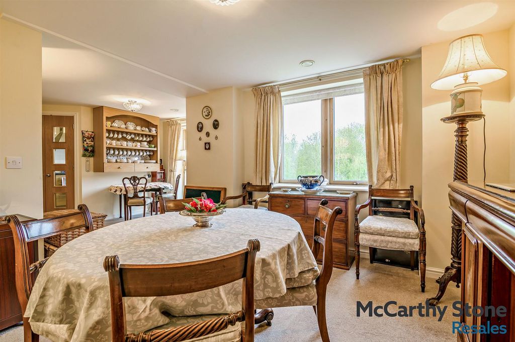 Additional image 5 of 2 bed flat for saleEllisfields Court, Mount Street, Taunton TA1