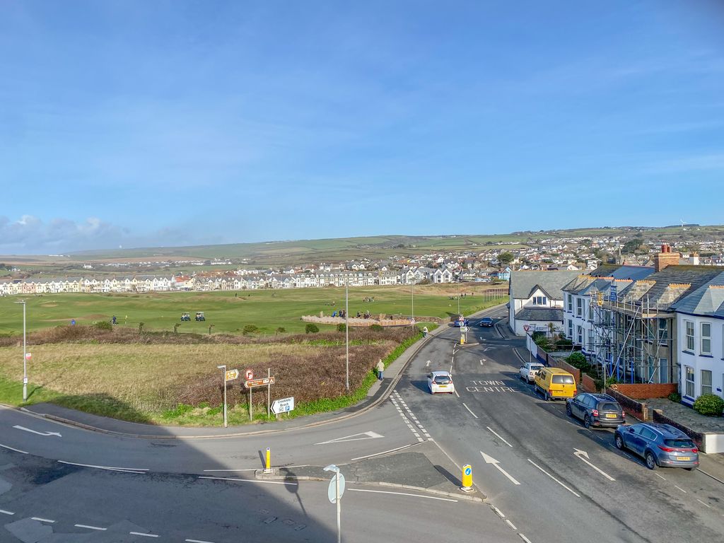 Additional image 2 of 2 bed flat for saleSummerleaze Crescent, Bude EX23