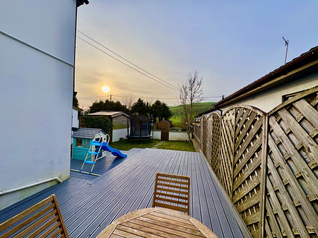 Additional image 26 of 4 bed semi-detached house for saleBow Street SY24