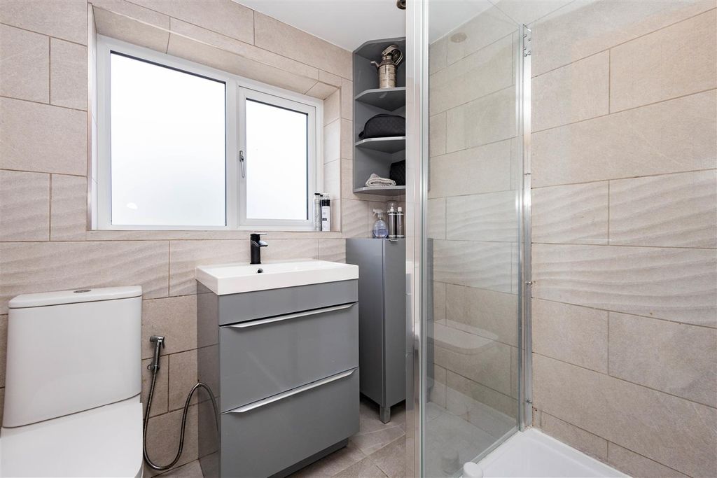 Additional image 26 of 3 bed detached house for saleVicarage Lane, Blackpool FY4