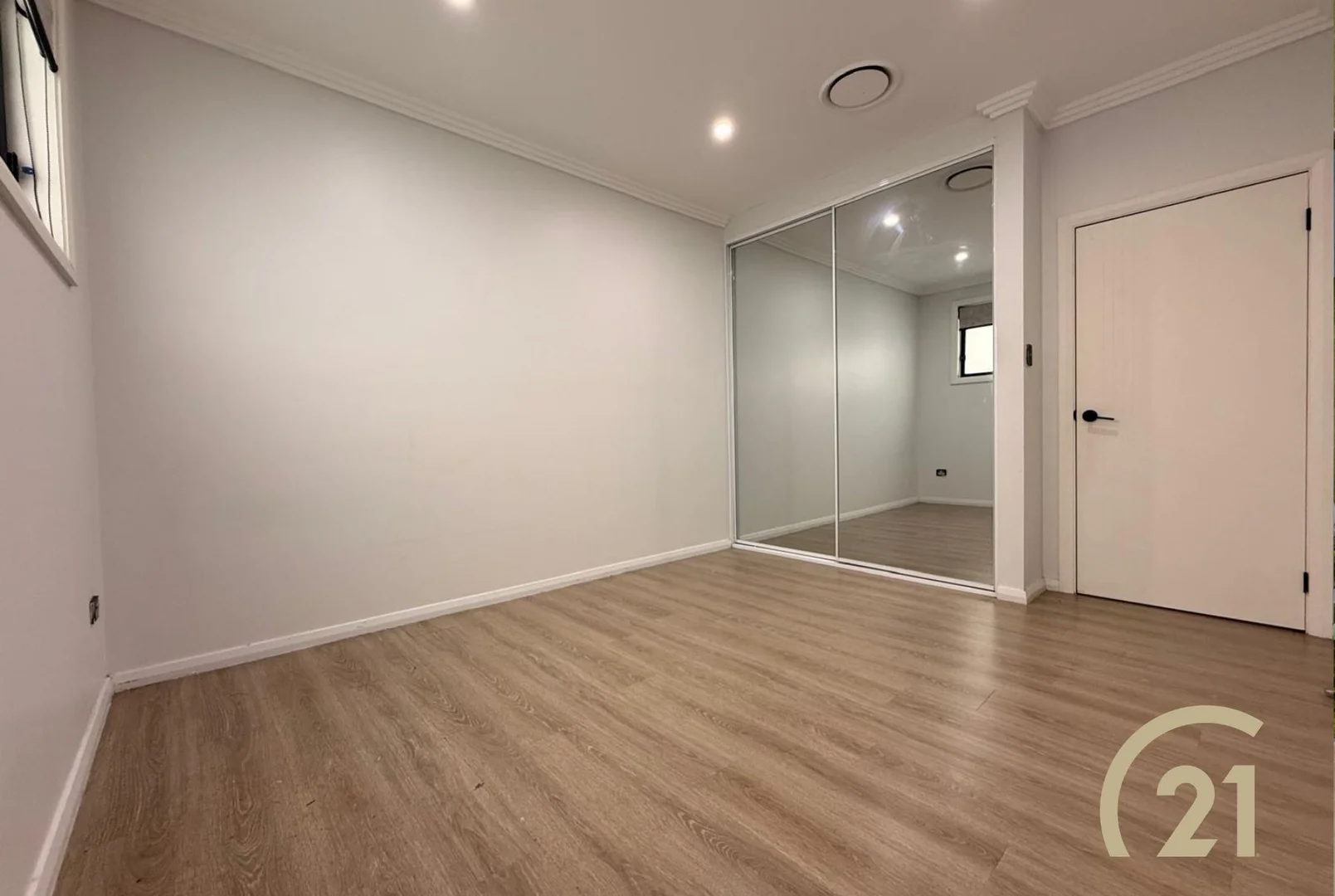 Additional image 10 of 246a Hamilton Road, Fairfield Heights NSW 2165