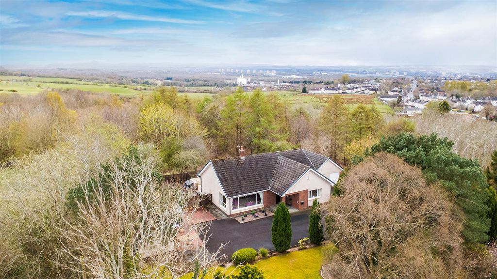 Additional image 42 of 3 bed bungalow for saleHigh Street, Motherwell ML1