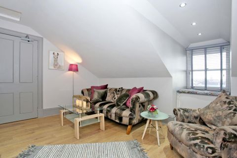 Union Street, Flat 3 AB10