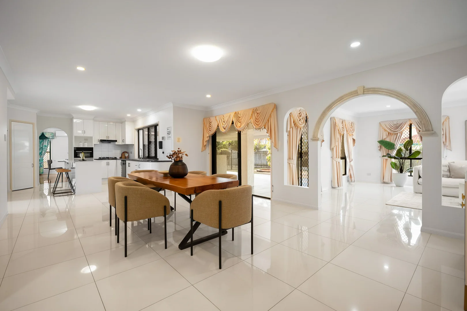 Additional image 14 of 10 Gumdale Place, Sunnybank Hills QLD 4109