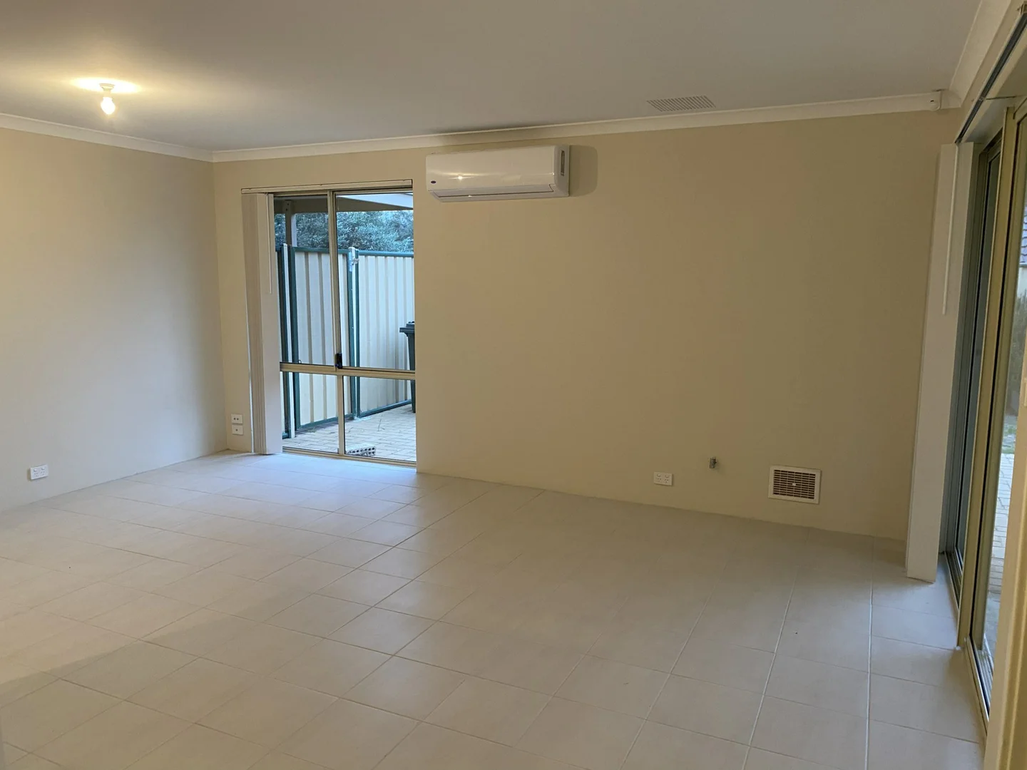 Additional image 7 of 42 Pepperell Crescent, Leda WA 6170