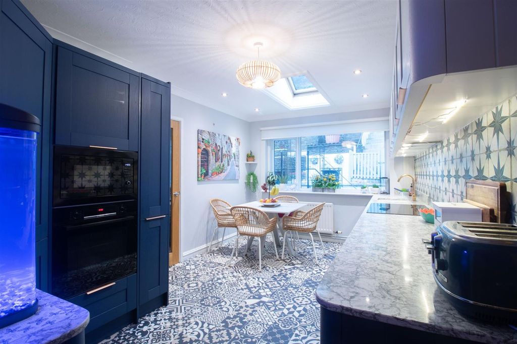 Additional image 14 of 4 bed detached bungalow for saleWoodfieldside, Blackwood NP12
