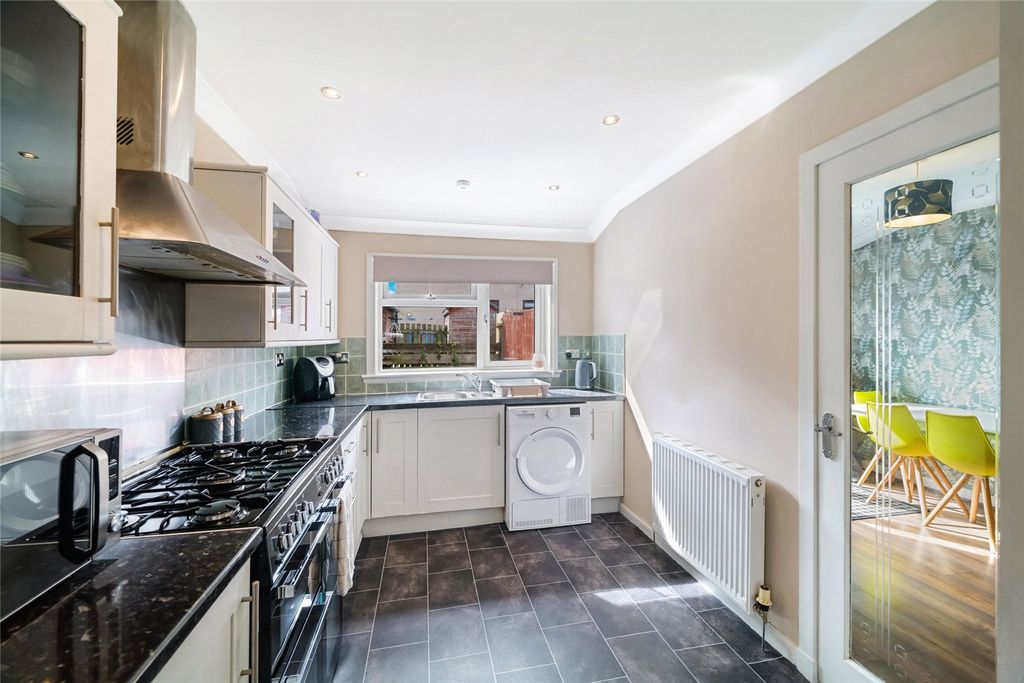 Additional image 9 of 3 bed flat for saleKingsbridge Drive, Rutherglen, Glasgow, South Lanarkshire G73
