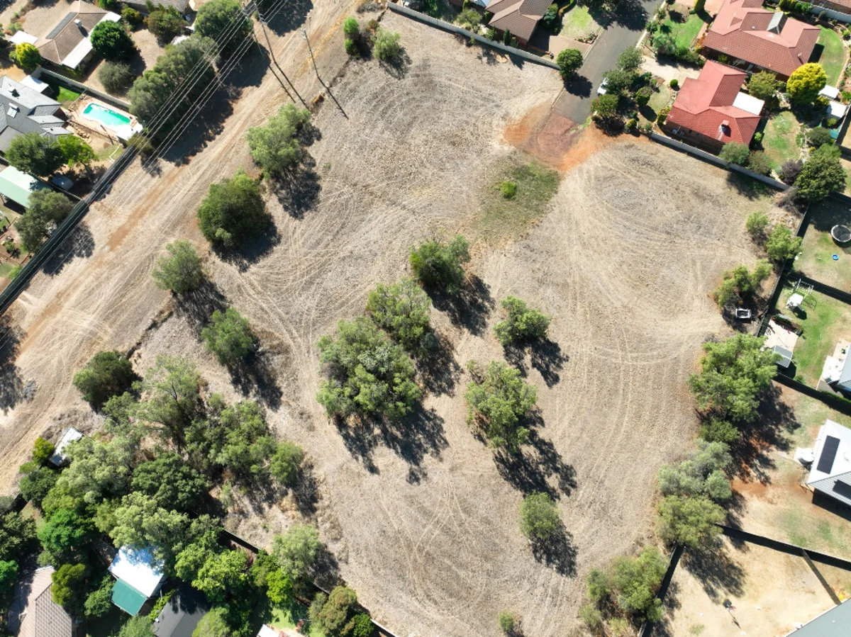Additional image 5 of 8 Camden Place, Gunnedah NSW 2380