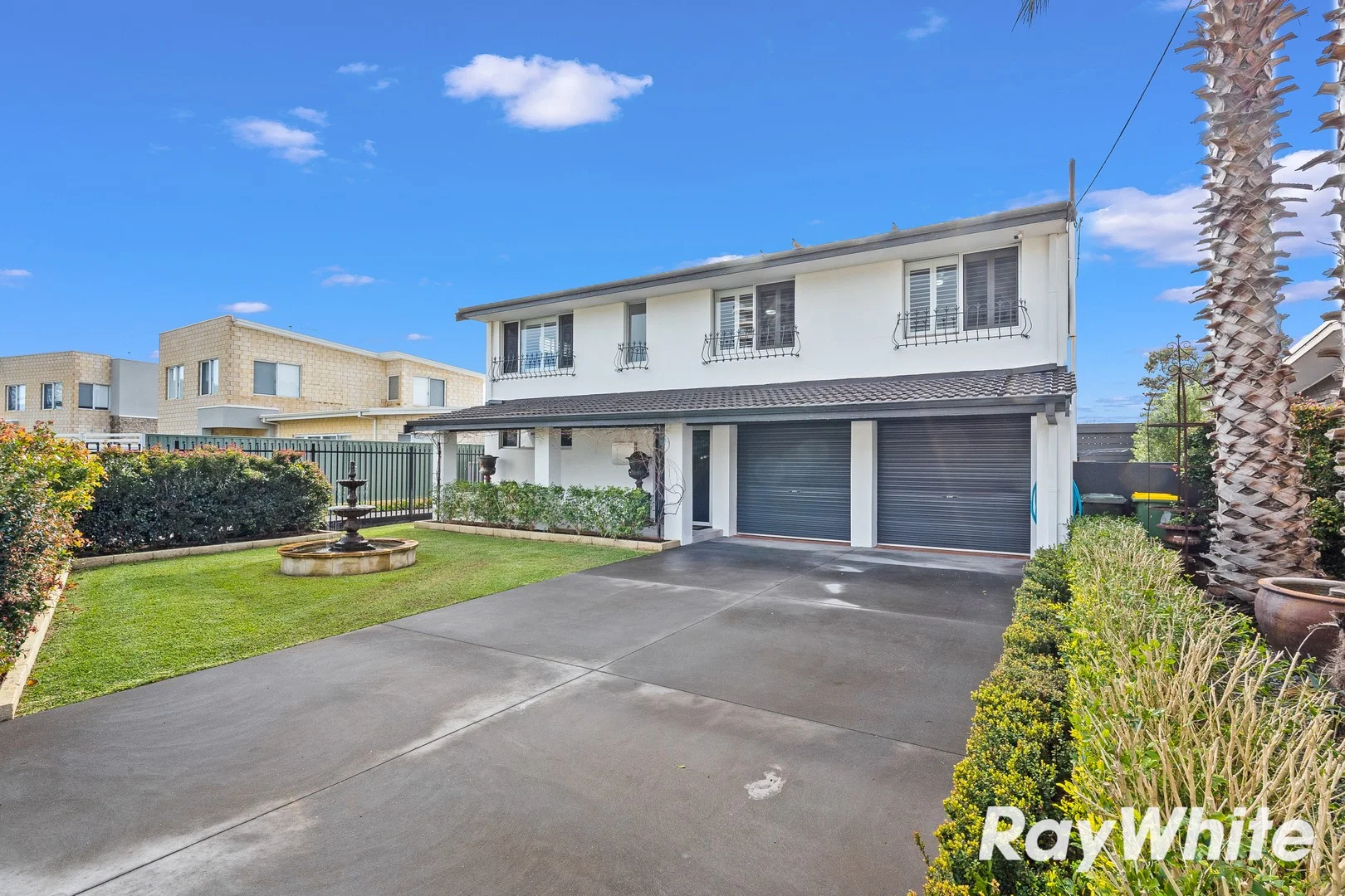 6 Oversby Street, Halls Head WA 6210