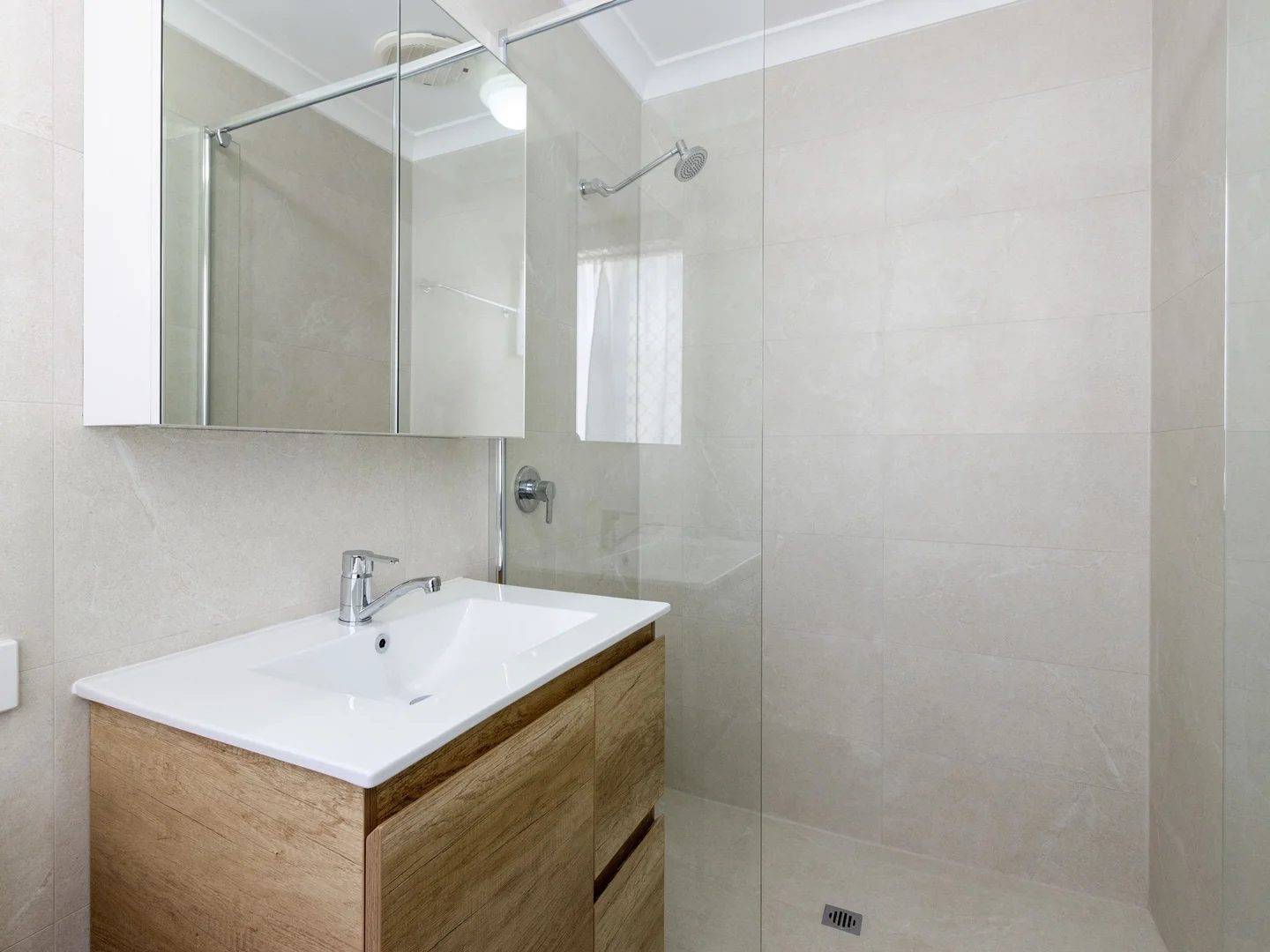 Additional image 7 of 45A Pitt Street, St James WA 6102