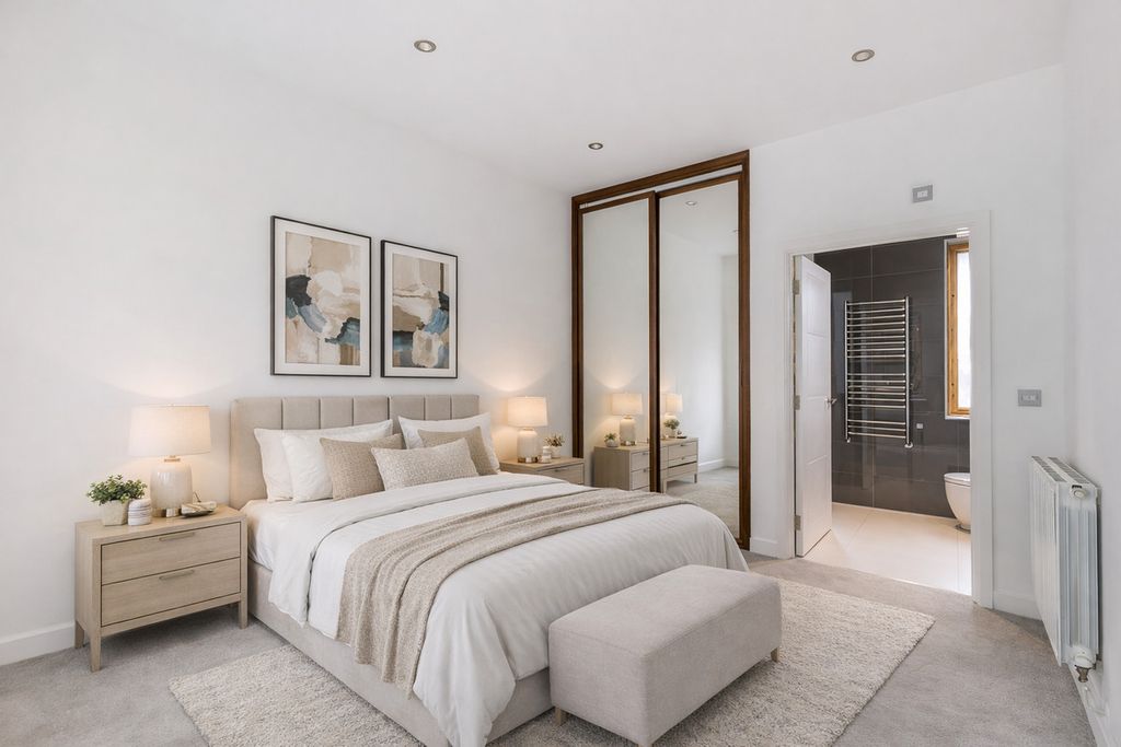 Additional image 10 of 4 bed semi-detached house for saleGibsons Place, Brentford TW8