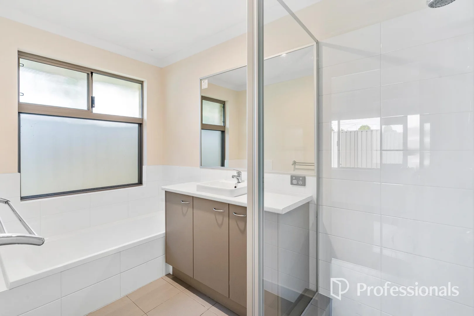Additional image 27 of 16A Werndley Street, Armadale WA 6112