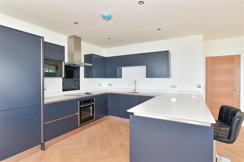 Additional image 4 of 2 bed flat for saleFitzroy Avenue, Broadstairs, Kent CT10