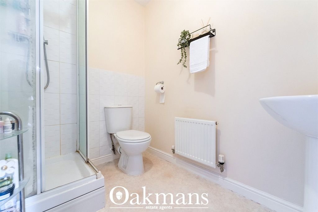 Additional image 10 of 2 bed flat for saleNewton Square, Bromsgrove, Worcestershire B60