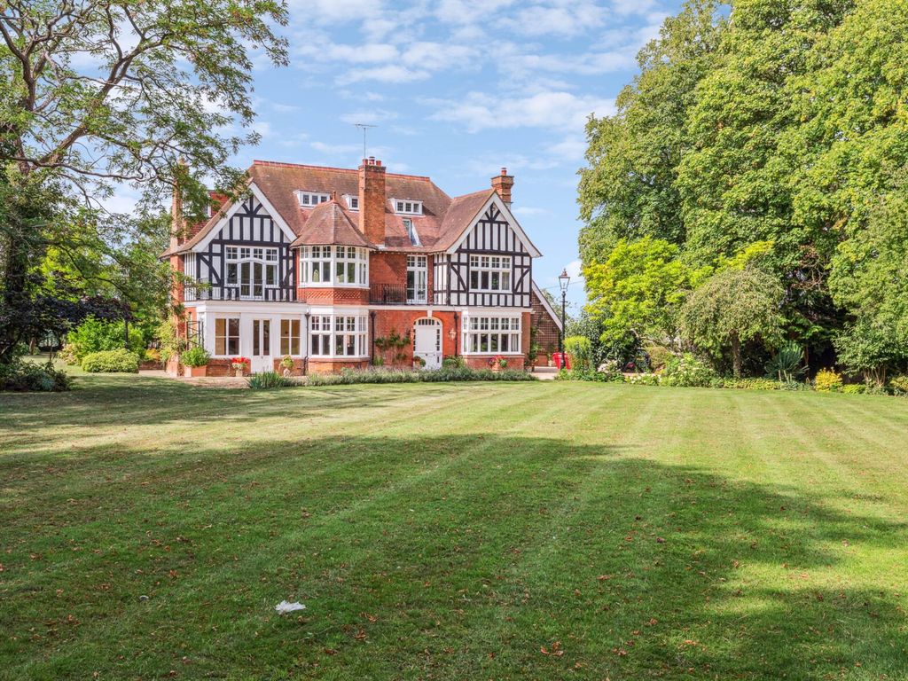Additional image 3 of 7 bed property for saleStewkley Road, Soulbury LU7