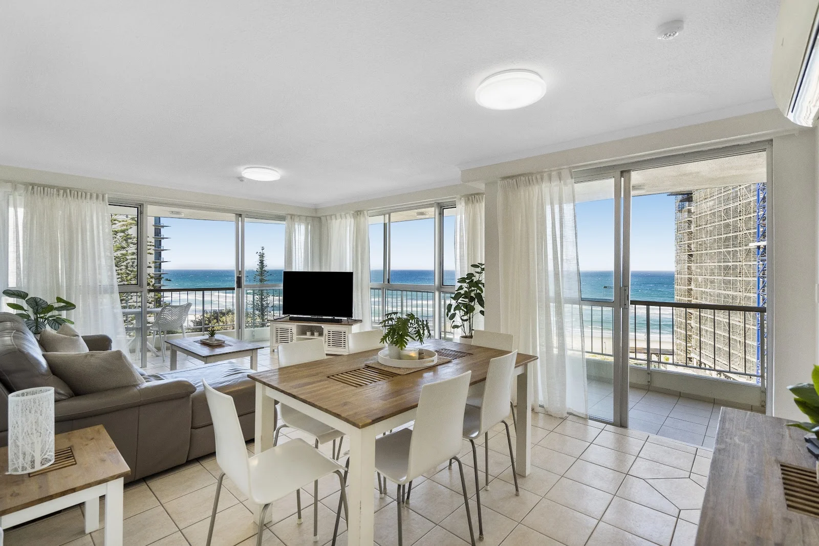 801/10 Vista Street, Surfers Paradise QLD 4217