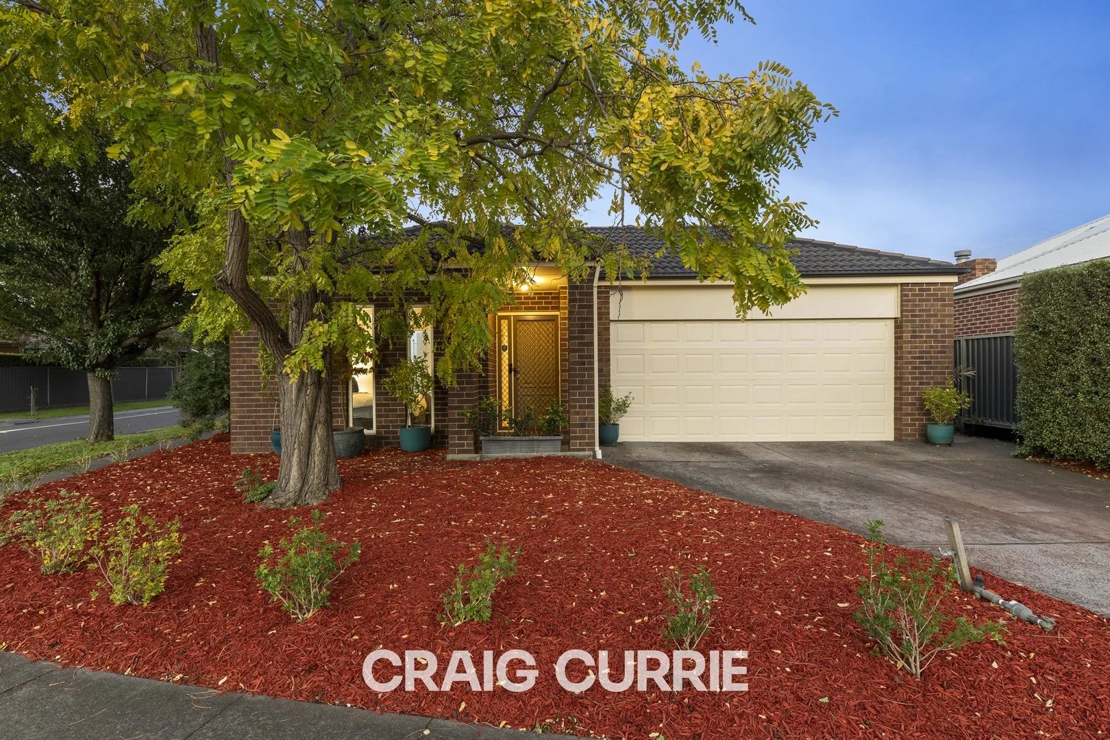 18 Britton Drive, Pakenham VIC 3810