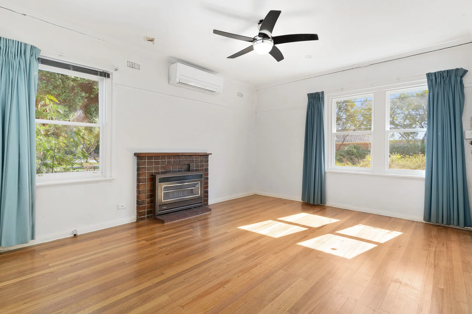Additional image 2 of 1/28 Treloar Crescent, Braybrook VIC 3019