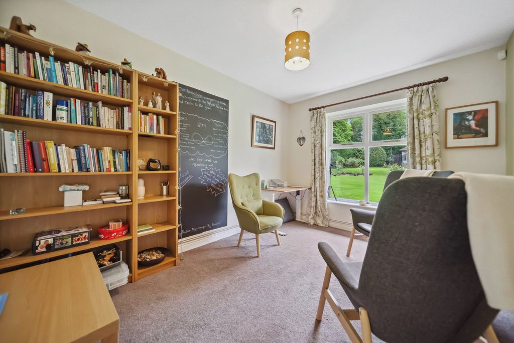 Additional image 7 of 6 bed detached house for saleLeeds Road, Idle, Bradford, West Yorkshire BD10