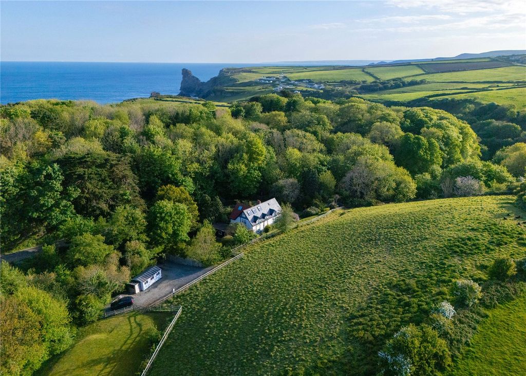 5 bed detached house for saleTintagel, Cornwall PL34