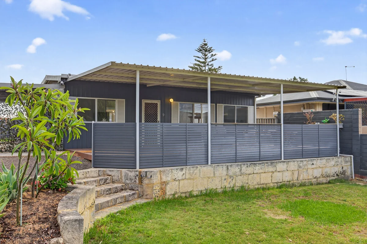 9 Wooleen Street, Golden Bay WA 6174