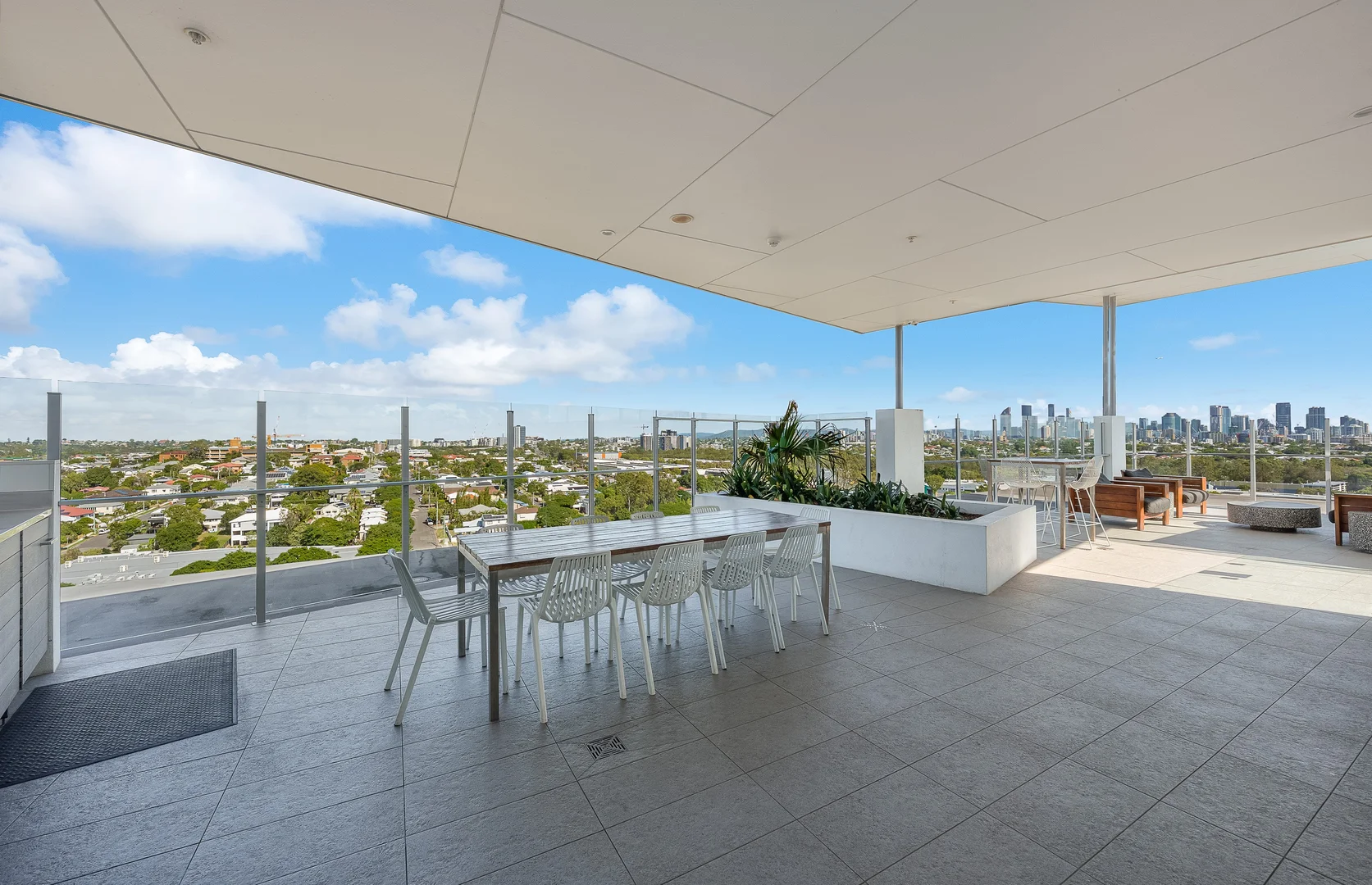Additional image 6 of 2064/123 Cavendish Road, Coorparoo QLD 4151