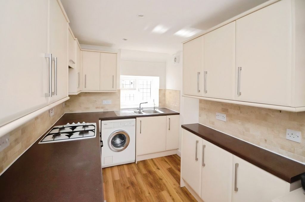 Additional image 4 of 2 bed flat for saleHadham Road, Bishops Stortford CM23