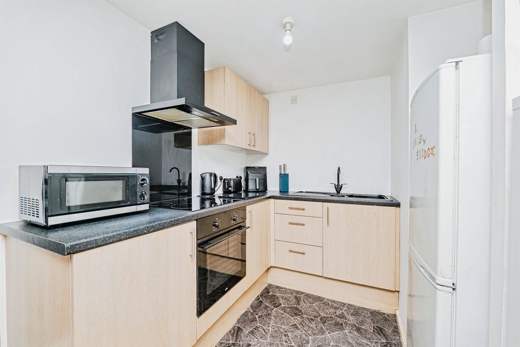 Additional image 5 of 1 bed flat for saleLongacres, Bridgend CF31