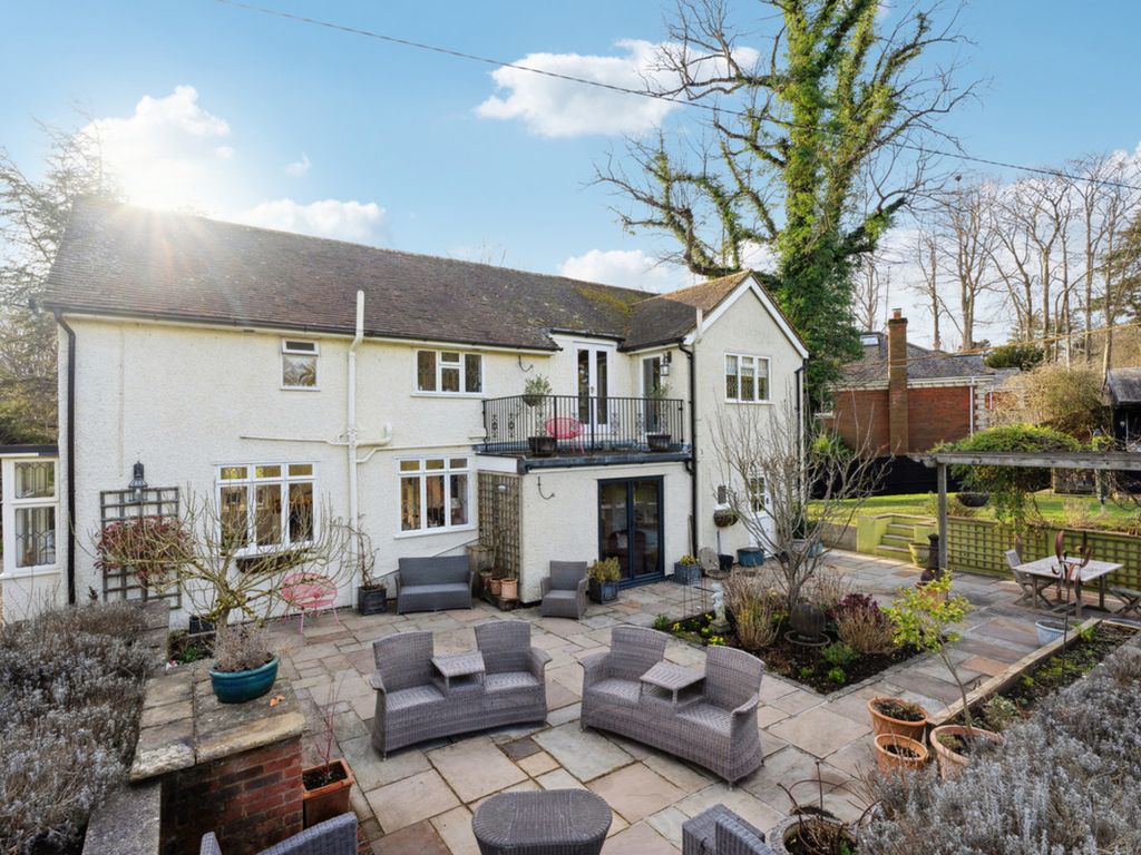 Additional image 4 of 5 bed detached house for saleNorthern Heights, Bourne End SL8