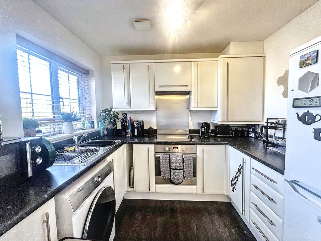 Additional image 3 of 2 bed flat for saleEdendale Avenue, Blyth NE24