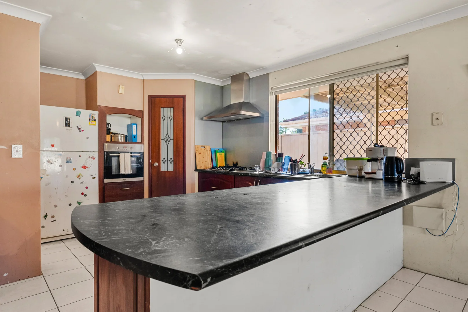 16 Senegal Grove, Warnbro WA 6169 photo 4