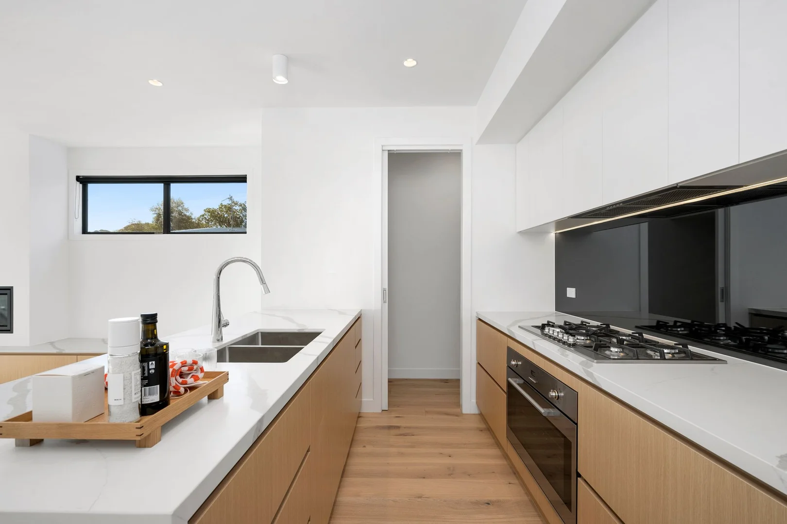 Additional image 3 of 9/4 Taylor Court, Highton VIC 3216