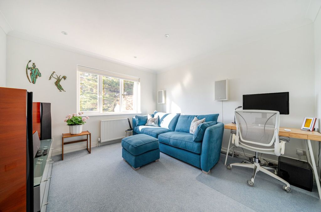 Additional image 9 of 3 bed flat for saleCraigweil Manor, Bognor Regis PO21