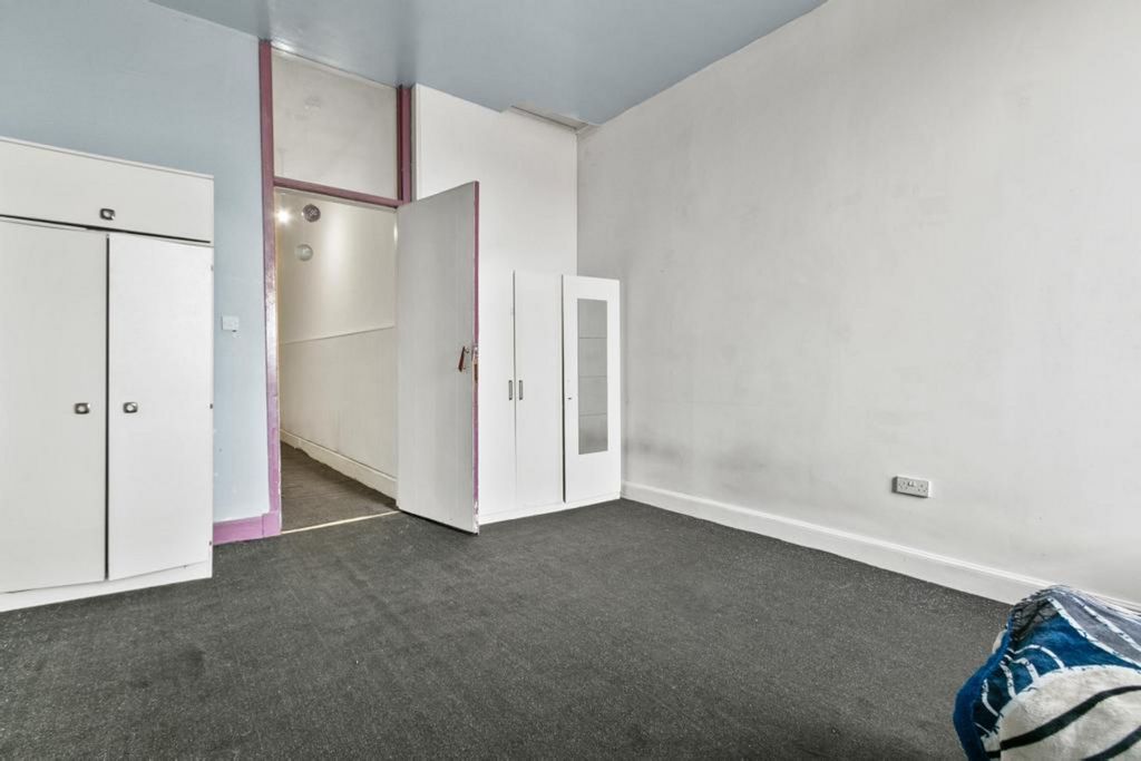 Additional image 14 of 3 bed flat for salePaisley Road West, Cessnock G51