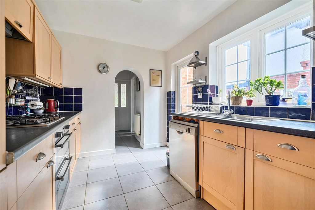 Additional image 2 of 3 bed semi-detached house for saleCollege Road, Maidenhead SL6